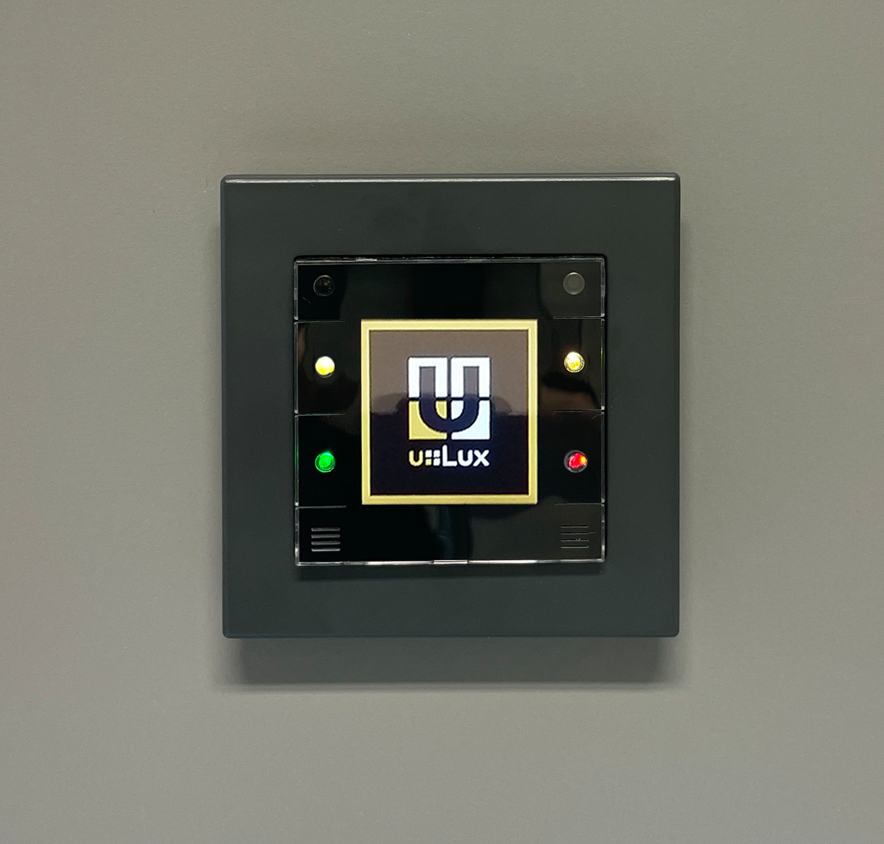 smart room controller ulux switch